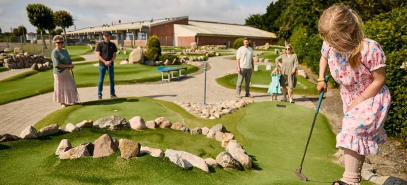 facilities mini golf